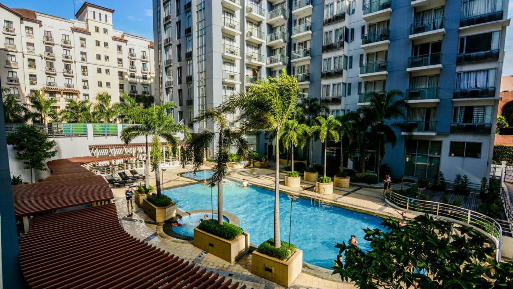 One Palm Tree Villas Condominium - Studio 7Th Fl With Balcony - Across Terminal 3 Airport Pasay Ngoại thất bức ảnh