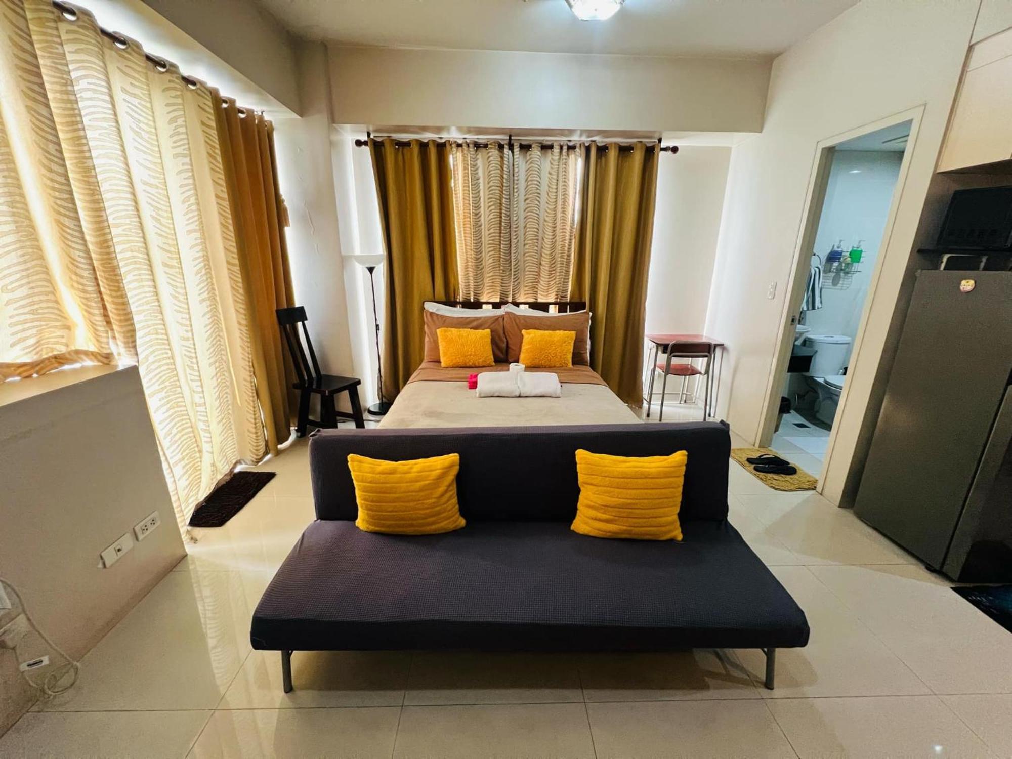 One Palm Tree Villas Condominium - Studio 7Th Fl With Balcony - Across Terminal 3 Airport Pasay Ngoại thất bức ảnh